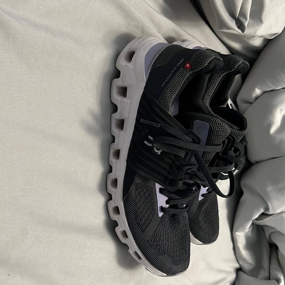 ON Cloudswift Running Shoe